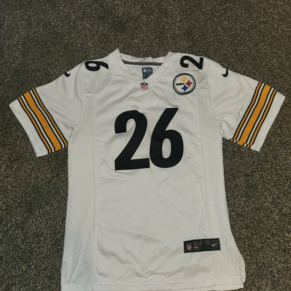 Nike White Jersey with Black and Yellow Accents